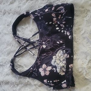 Strappy Back Sports Bra